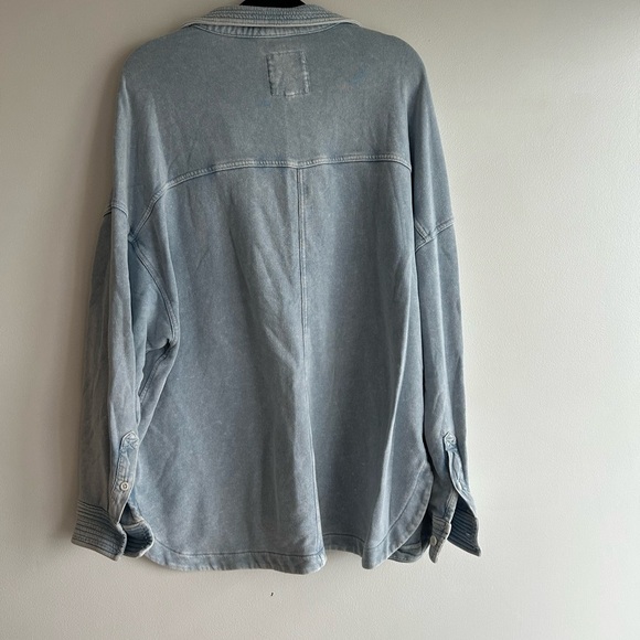 Aerie light blue Gray Casual Shirt - Picture 2 of 2